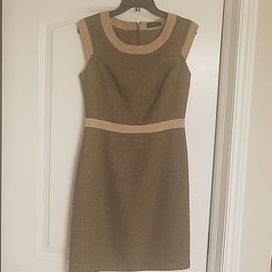 The limited sleeveless dress
